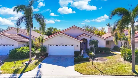 4356 Marcott Cir, Sarasota, FL 34233