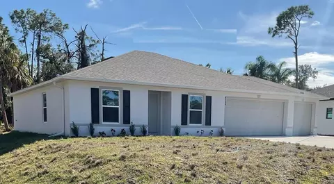 4700 Redwood Ter, North Port, FL 34286