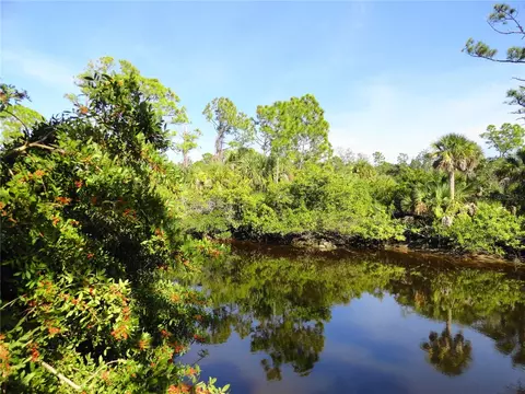 2146 Mccleod St, Port Charlotte, FL 33953
