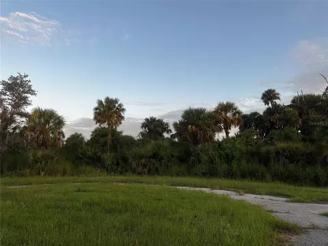 Dune Court, North Port, FL 34288