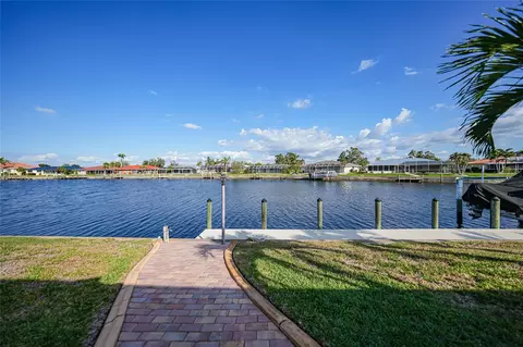 1200 Winward Ct, Punta Gorda, FL 33950