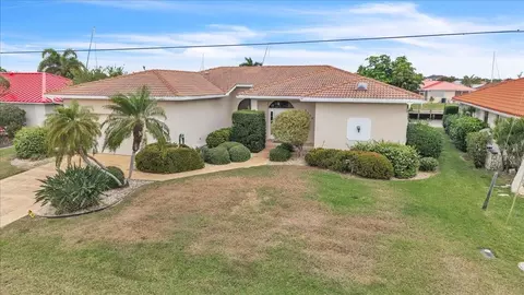2826 La Mancha Ct, Punta Gorda, FL 33950
