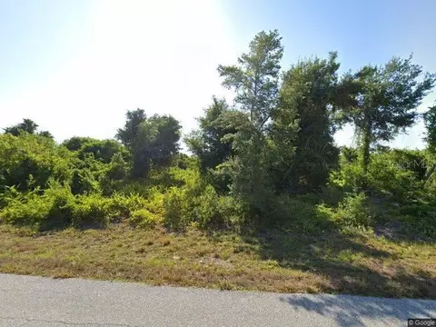 7732 Pinedale Dr, Port Charlotte, FL 33981