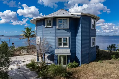 321 Bayridge Pl, Punta Gorda, FL 33950