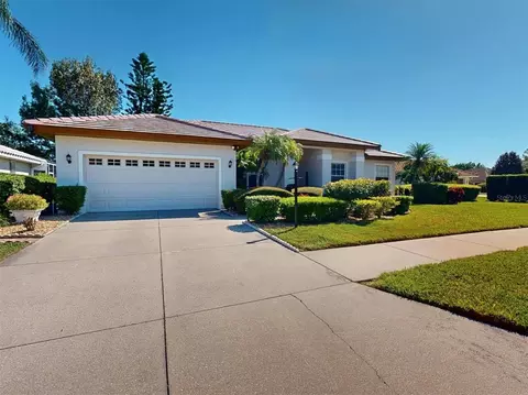 4469 Golden Lake Dr, Sarasota, FL 34233