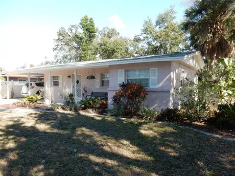 2720 Jay Pl, Sarasota, FL 34235