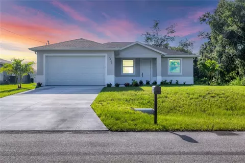 2340 Rushmore St, North Port, FL 34288