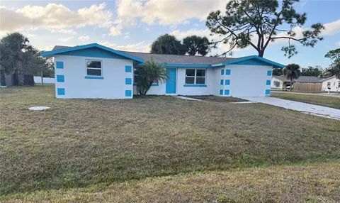 105 Sylvania Ave, Englewood, FL 34223