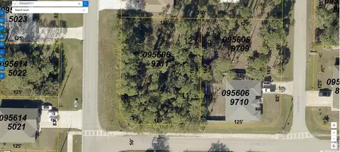 Salford Boulevard, North Port, FL 34286