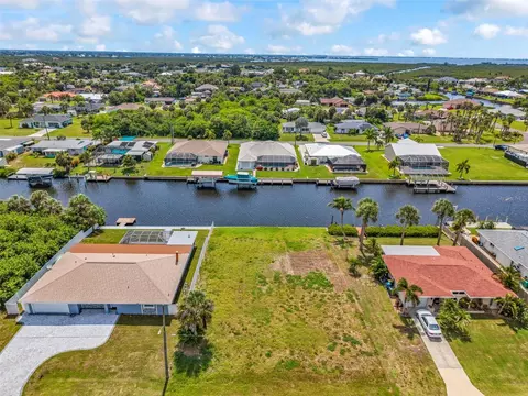 4366 Wynkoop Cir, Port Charlotte, FL 33948