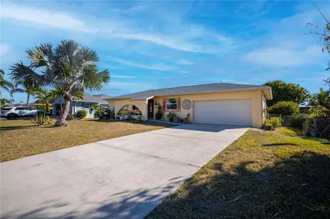 242 Annapolis Ln, Rotonda West, FL 33947