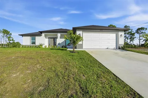 3033 NW 18th Ave, Cape Coral, FL 33993