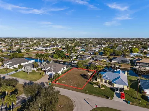 241 SW 40th St, Cape Coral, FL 33914