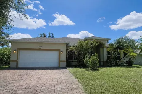 3251 W Price Blvd, North Port, FL 34286