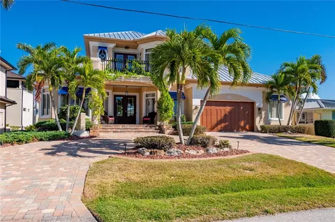 48 Colony Point Dr, Punta Gorda, FL 33950