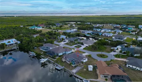 19238 Moore Haven Ct, Port Charlotte, FL 33948