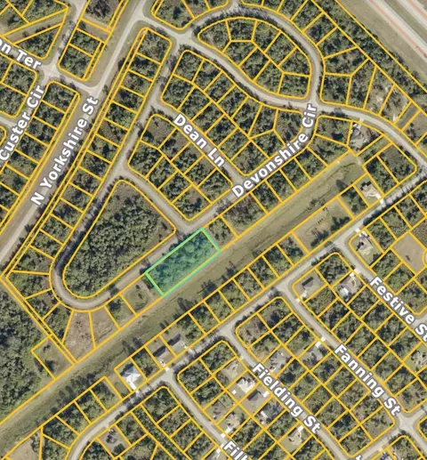 Devonshire Circle, North Port, FL 34288