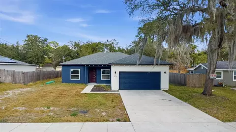 276 Debary Dr, Debary, FL 32713