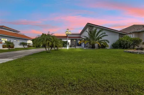 16 Tropicana Dr, Punta Gorda, FL 33950