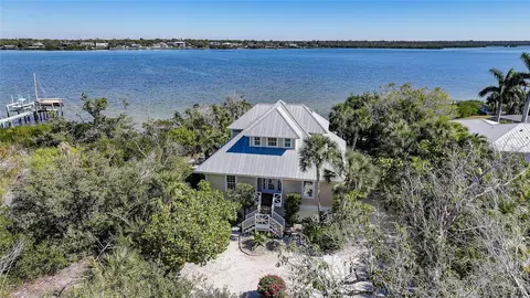 7515 Manasota Key Rd, Englewood, FL 34223