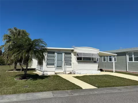 6583 Hikina Dr, North Port, FL 34287
