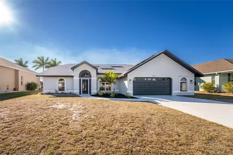 2235 Bonn Ct, Punta Gorda, FL 33983