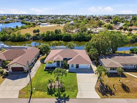 145 Francis Dr NE, Port Charlotte, FL 33952