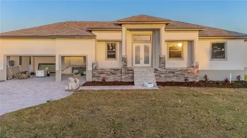 4016 Vasco St, Punta Gorda, FL 33950