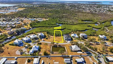 8041 Weyers Ct, Englewood, FL 34224