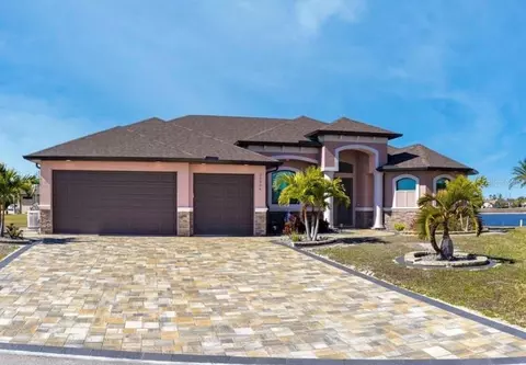 25364 Saint Helena Ln, Punta Gorda, FL 33983