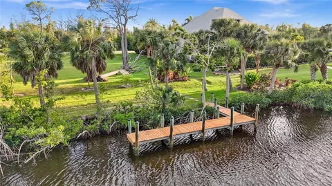 10180 Creekside Dr, Placida, FL 33946