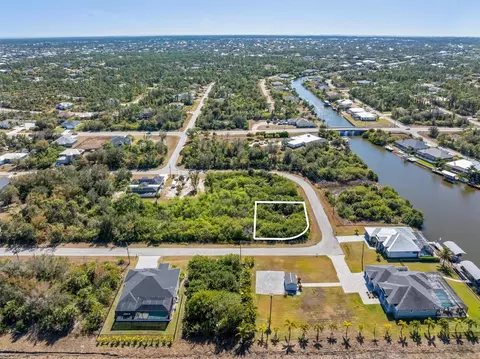 14303 Cando Ave, Port Charlotte, FL 33981