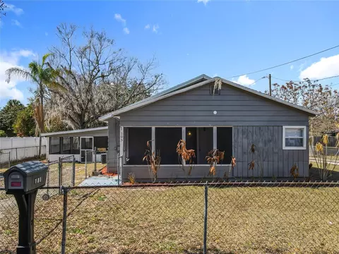 105 Herrick St, Auburndale, FL 33823