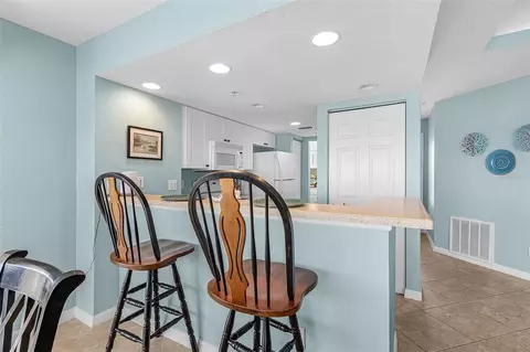 Kitchen - 16641 Stringfellow Rd #506, Bokeelia, FL 33922 photo 1 of 3