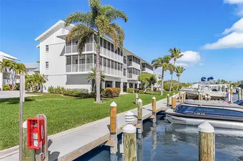 Exterior - 16641 Stringfellow Rd #506, Bokeelia, FL 33922 photo 6 of 7
