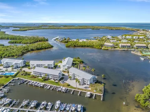 View/Area - 16641 Stringfellow Rd #506, Bokeelia, FL 33922 photo 3 of 5