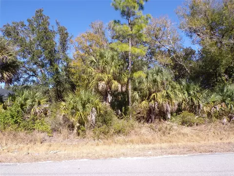 Renick Lane, North Port, FL 34288