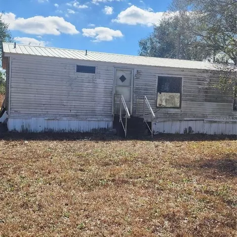 107 College Ln, Zolfo Springs, FL 33890