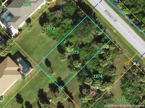 125 Spring Dr, Rotonda West, FL 33947