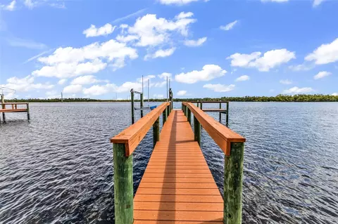 2300 Harbour Dr, Punta Gorda, FL 33983