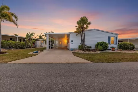5601 Duncan Rd #204, Punta Gorda, FL 33982