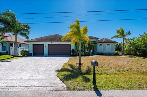 15312 Hennipen Cir, Port Charlotte, FL 33981