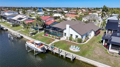 131 Hibiscus Dr, Punta Gorda, FL 33950