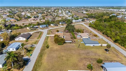 3 Rd, Punta Gorda, FL 33955