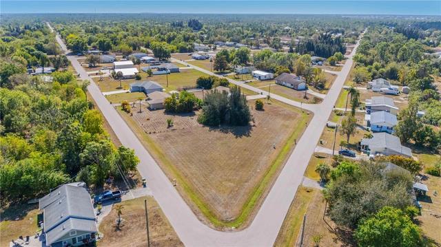 2 Nd, Punta Gorda, FL 33955