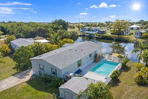 721 Rio Villa Dr, Punta Gorda, FL 33950