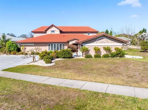 4405 Harbor Blvd, Port Charlotte, FL 33952