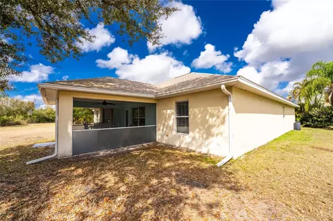 Exterior - 71 Amazon Dr, Punta Gorda, FL 33983 photo 7 of 10