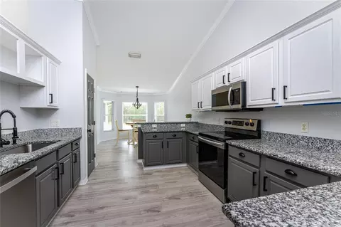 Kitchen - 71 Amazon Dr, Punta Gorda, FL 33983 photo 4 of 4