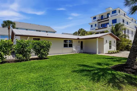 120 Stanford Dr, Englewood, FL 34223